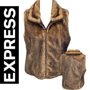 Express World Brand Faux Fur Zip Up‎ Vest - Size L